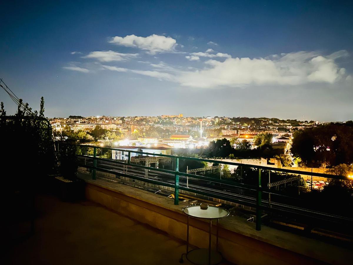 Apartment Attico Lussuoso Centro Rom